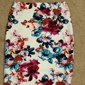 Floral maxi skirt